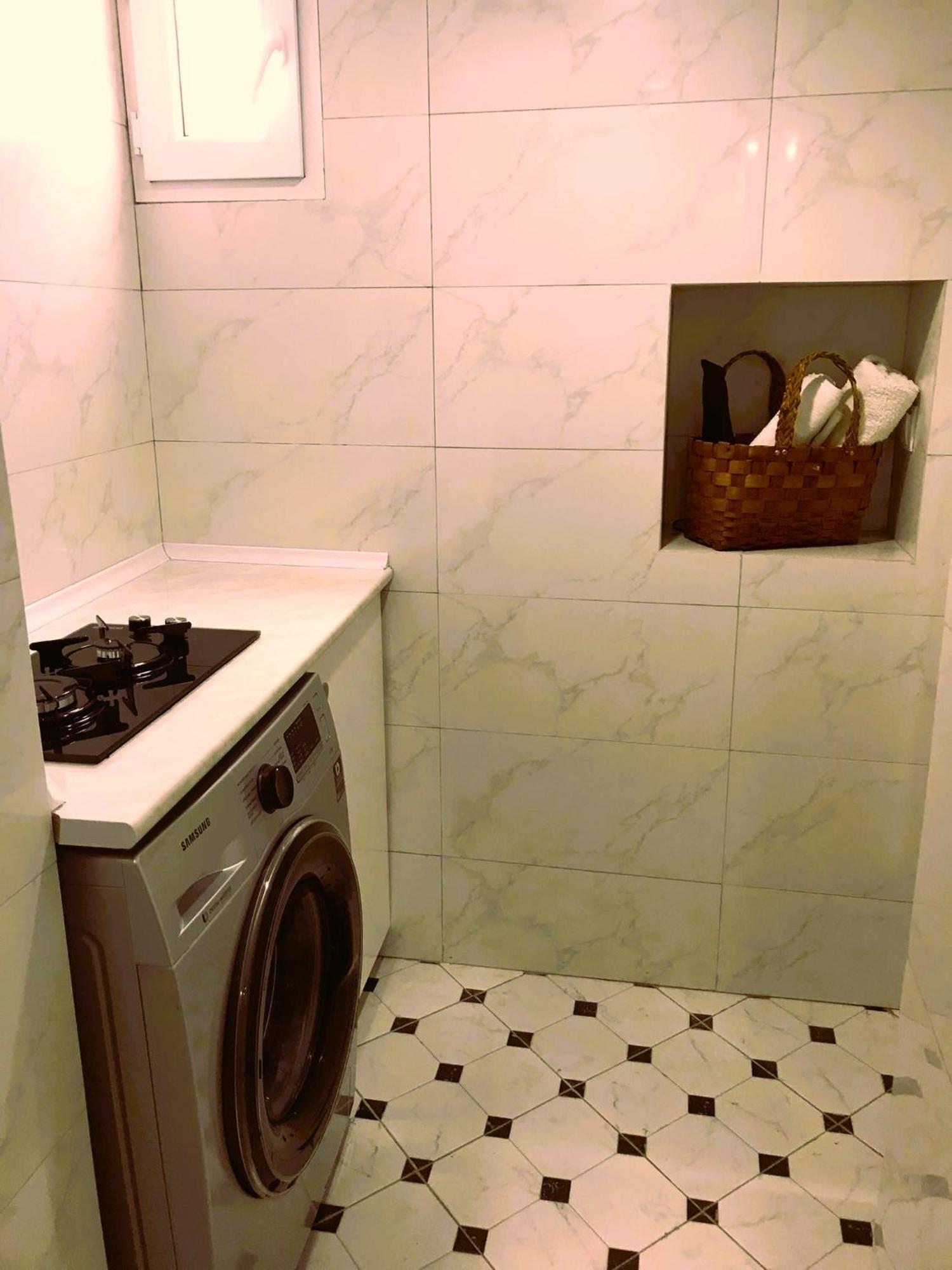 Apartment 19 Kutaisi Luaran gambar