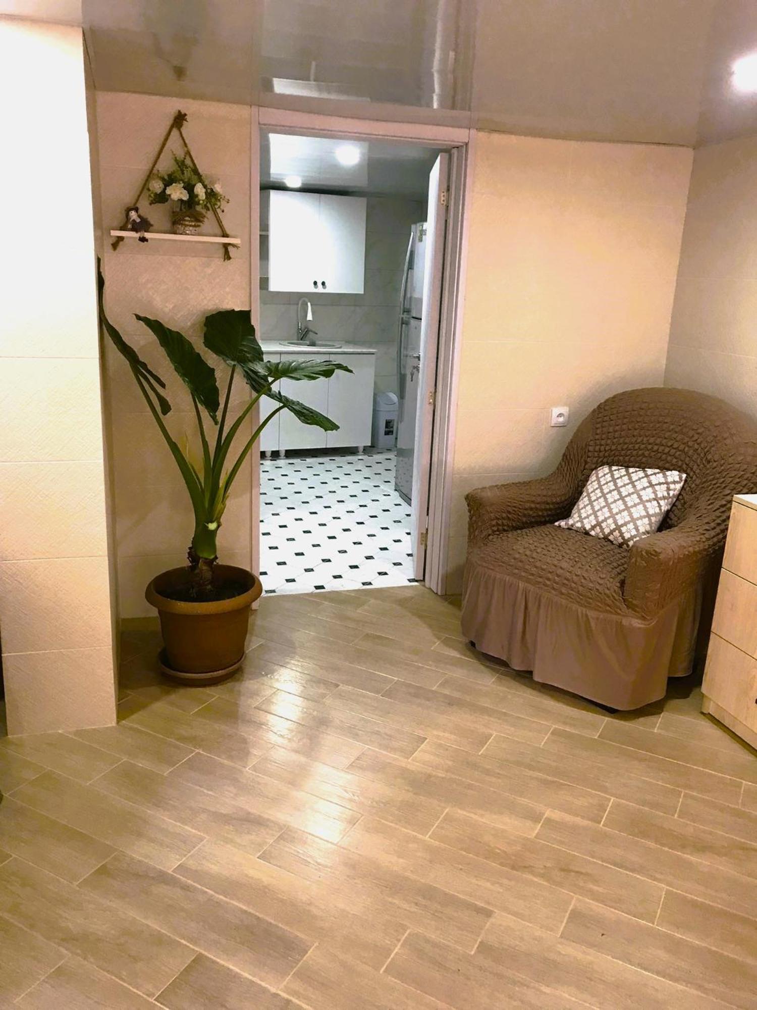 Apartment 19 Kutaisi Luaran gambar